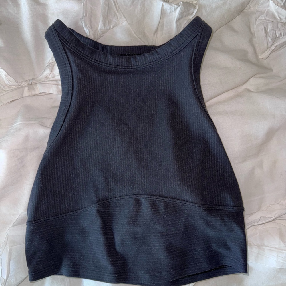 Black Lululemon Crop Top Size 4